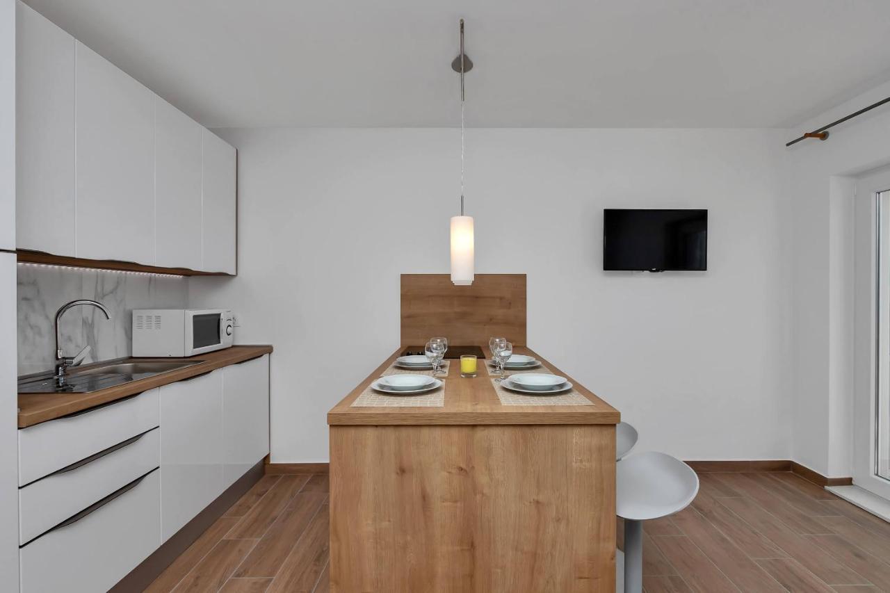 Ivan Sea View Apartment Makarska Bagian luar foto