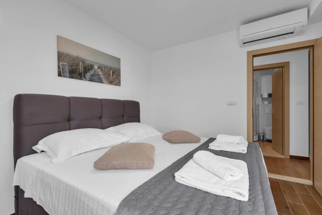 Ivan Sea View Apartment Makarska Bagian luar foto